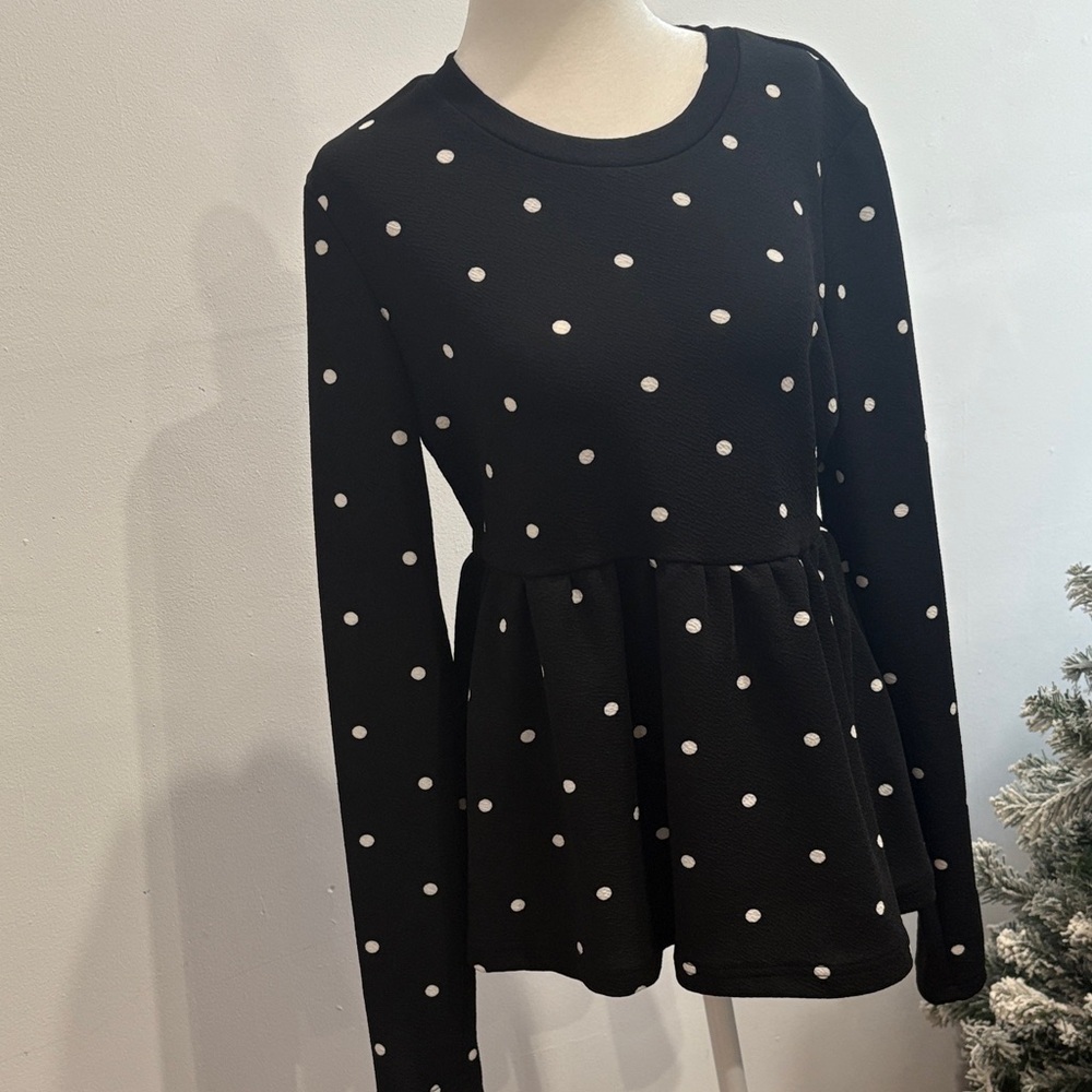 SHEIN Black and White Polka Dot Long Sleeve Top